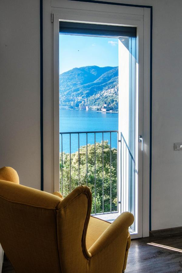 An Armchair On The Lake Blevio Bagian luar foto